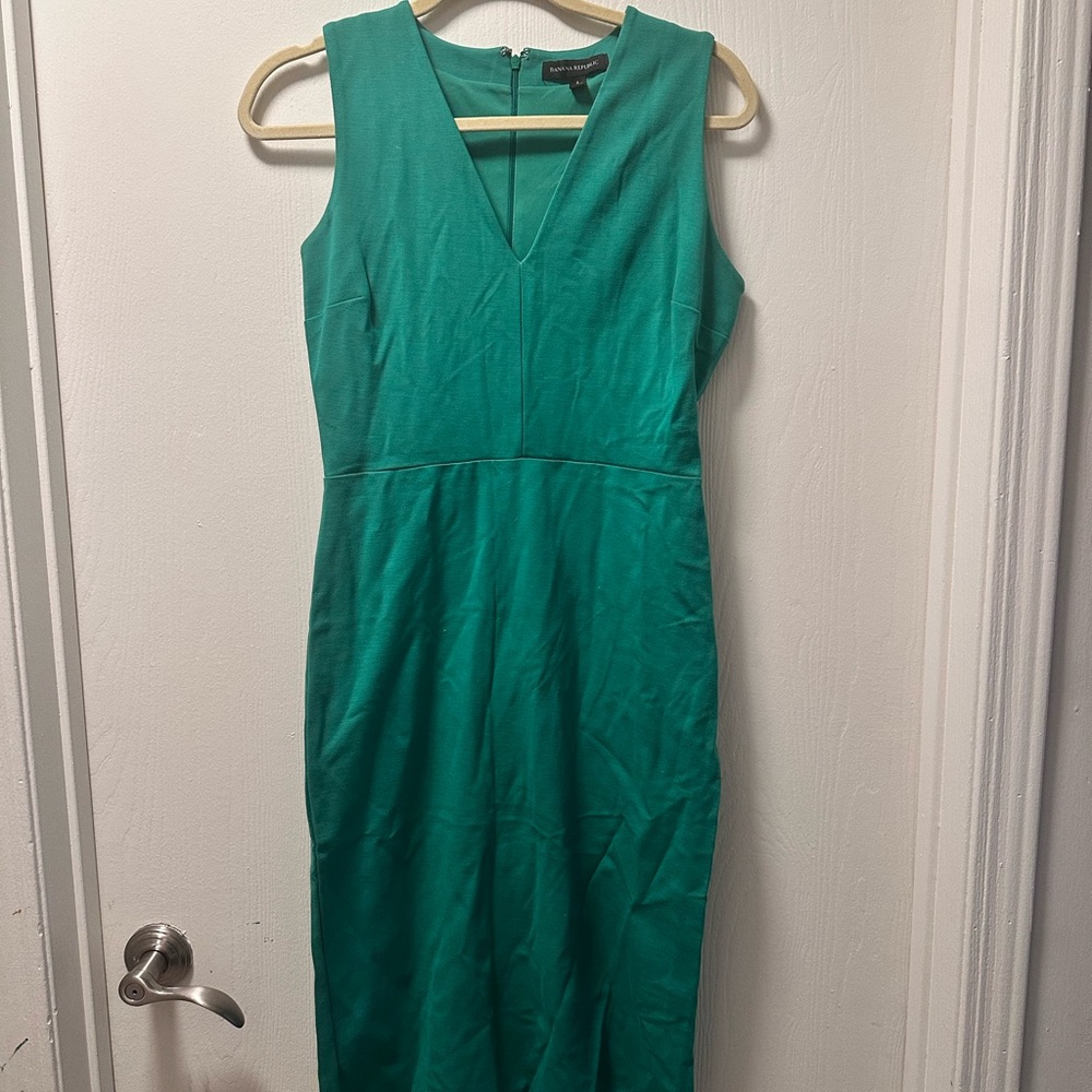 Banana Republic Green Sleeveless Midi Dress - Sz 4